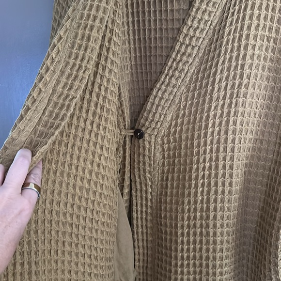 Mustard Waffle Knit Robe - Picture 7 of 9